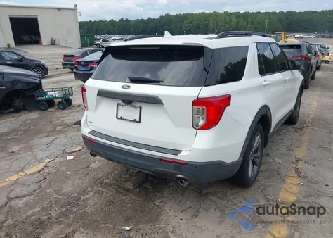 2021 Ford Explorer Xlt z USA, uszkodzony, nr VIN 1FMSK7DH3MGC48294